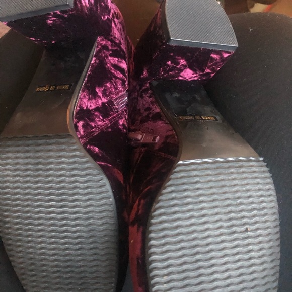 Neiman Marcus brand boots size 6B - Picture 6 of 7